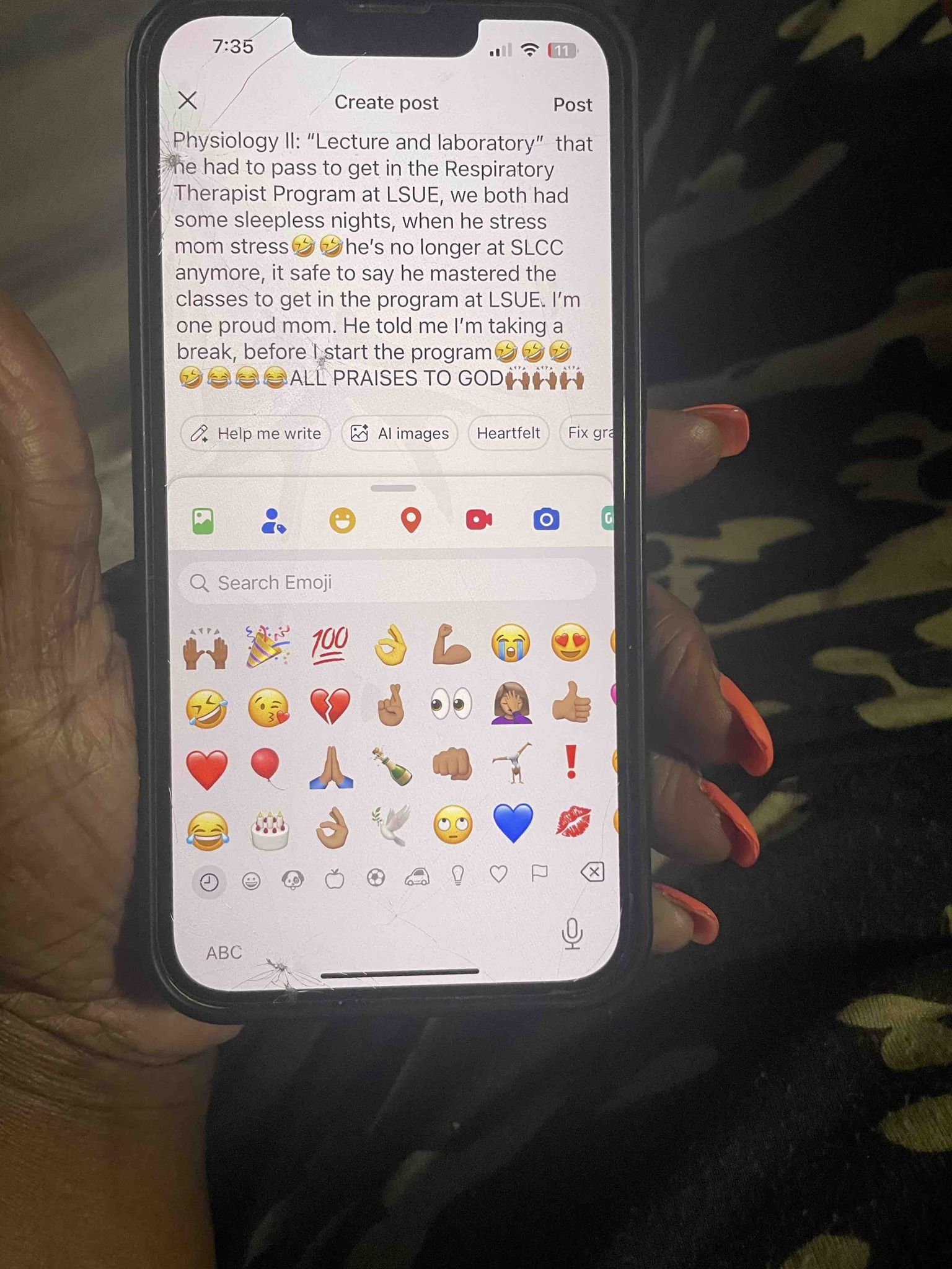What is the content of the text shown on the smartphone screen in the image?